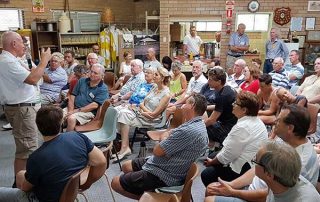 illawarra beekeepers clubhouse meeting with Bruce White